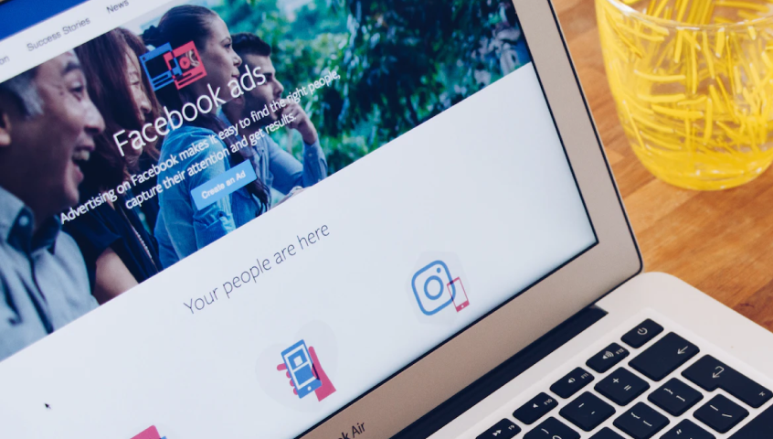 Facebook Ads Creative Roll Out