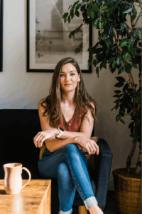 The logo of Mallory Musante.